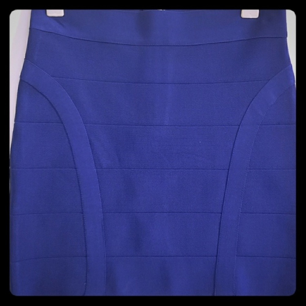 Bebe Skirt